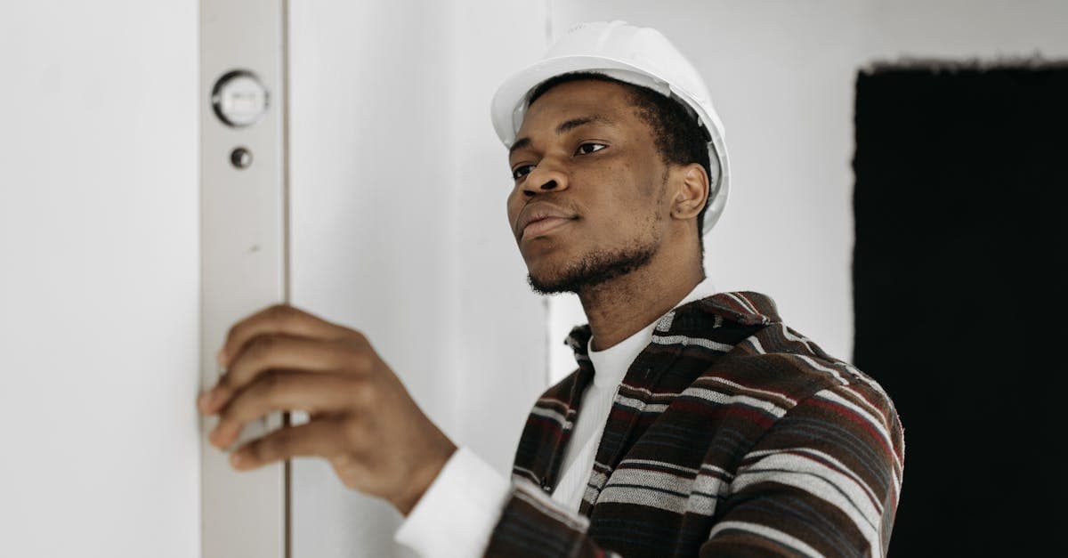 Cover Image for Illuminate Your Future: Exploring the Best Electrician Trade Programs